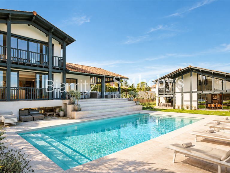 House with Sea view Saint-Jean-de-Luz - 9 bedrooms - 459m²