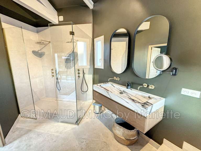 Villa with Sea view Sainte-Maxime - 6 bedrooms - 300m²