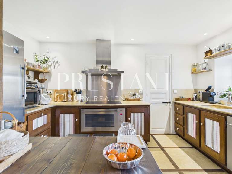 Maison Sare - 8 chambres - 650m²