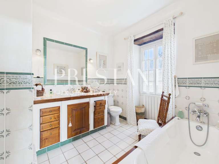 Maison Sare - 8 chambres - 650m²