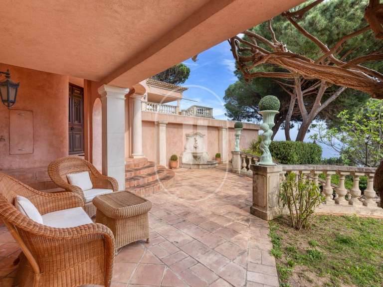 Villa Sainte-Maxime - 6 bedrooms - 375m²