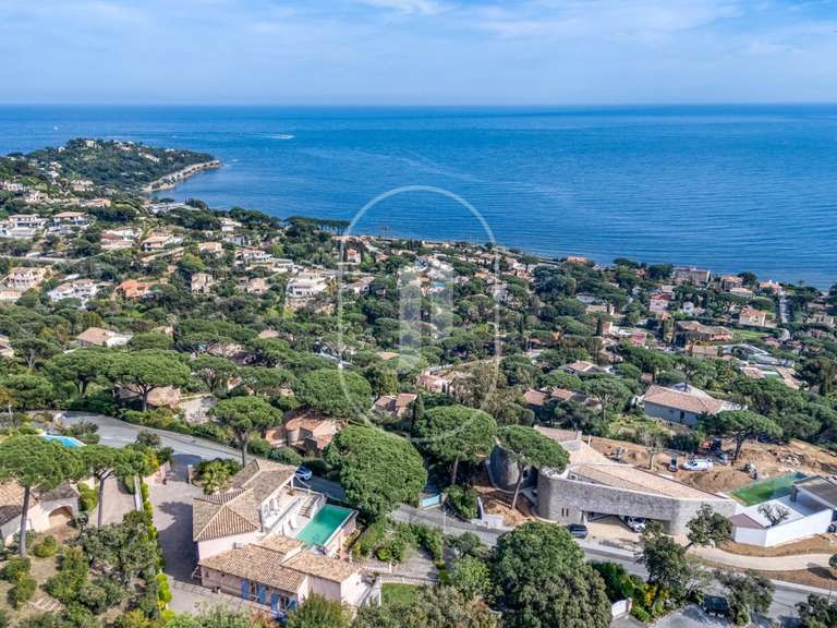 Villa Sainte-Maxime - 6 bedrooms - 375m²