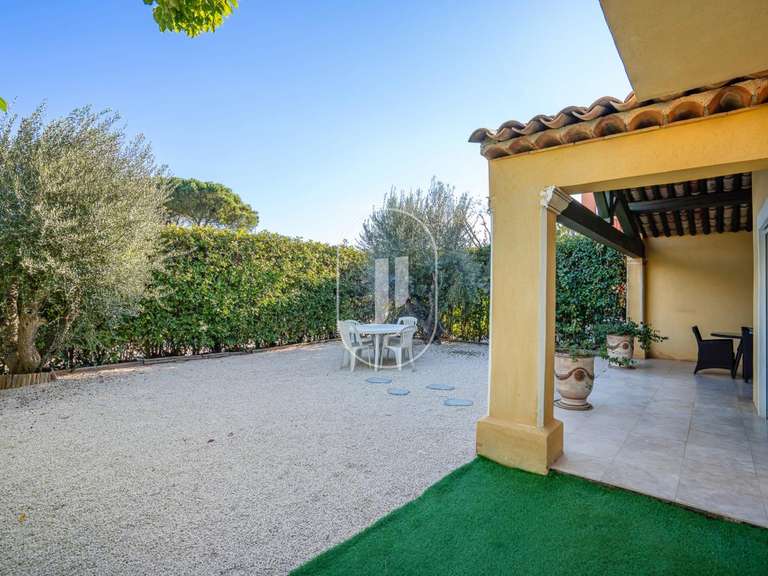 Villa Sainte-Maxime - 3 bedrooms - 102m²