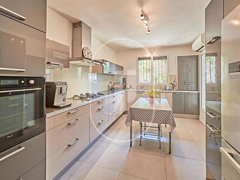Villa with Sea view Les issambres - 4 bedrooms - 190m²