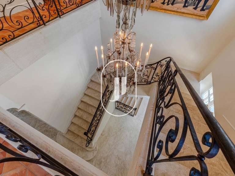 Maison Aix-en-Provence - 8 chambres - 648m²