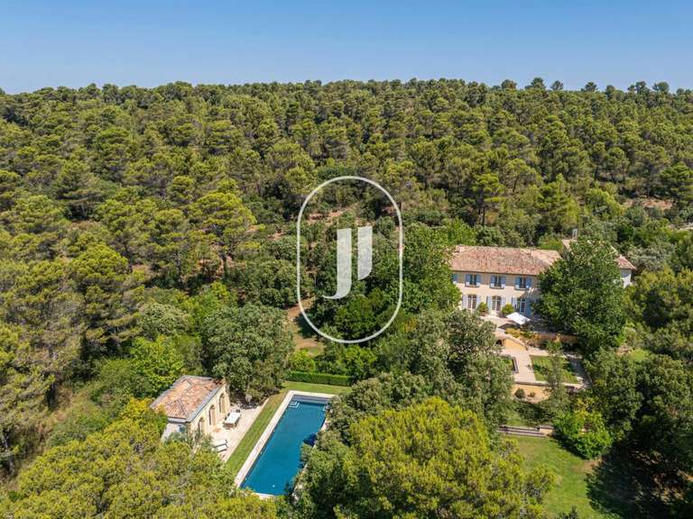 Maison Aix-en-Provence - 8 chambres - 648m²