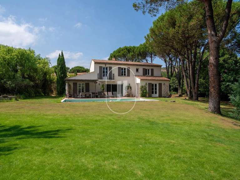 Villa Grimaud - 4 bedrooms - 220m²