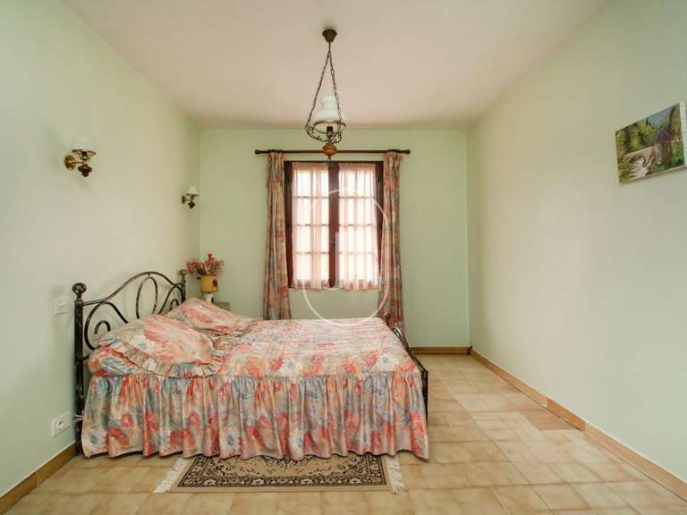 Maison Lorgues - 3 chambres - 187m²