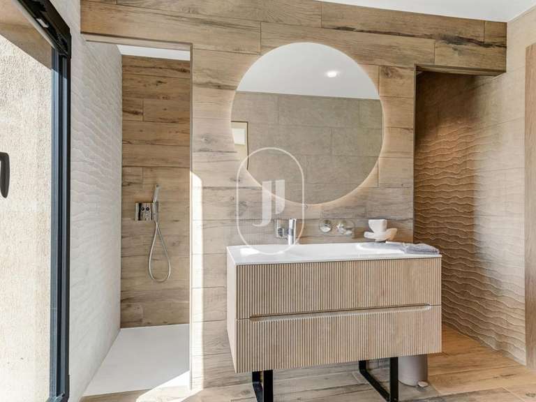 Maison La Garde-Freinet - 3 chambres - 200m²
