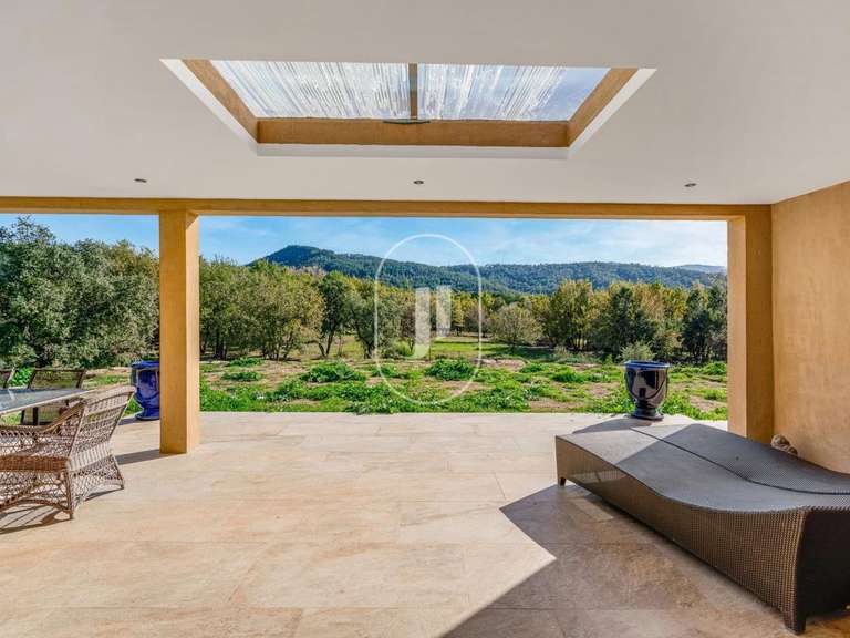 Maison La Garde-Freinet - 3 chambres - 200m²