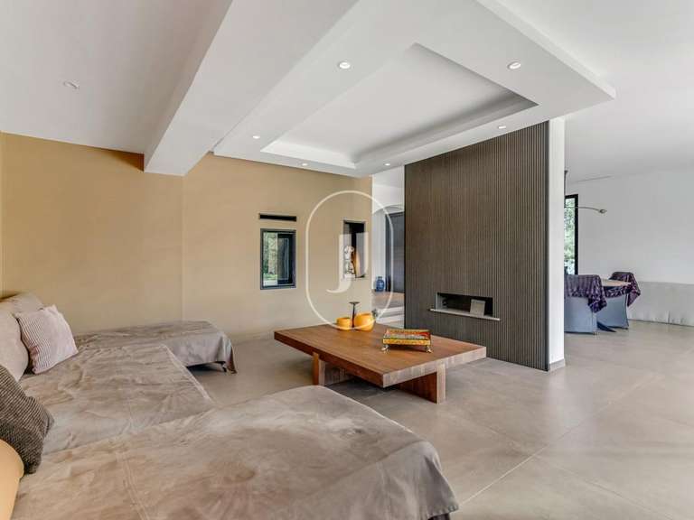 Maison La Garde-Freinet - 3 chambres - 200m²