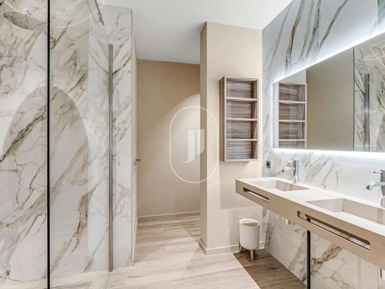 Maison Grimaud - 5 chambres - 260m²