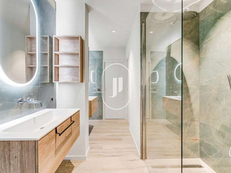 Maison Grimaud - 5 chambres - 260m²