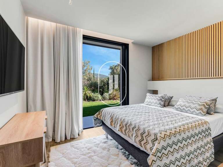 Maison Grimaud - 5 chambres - 260m²