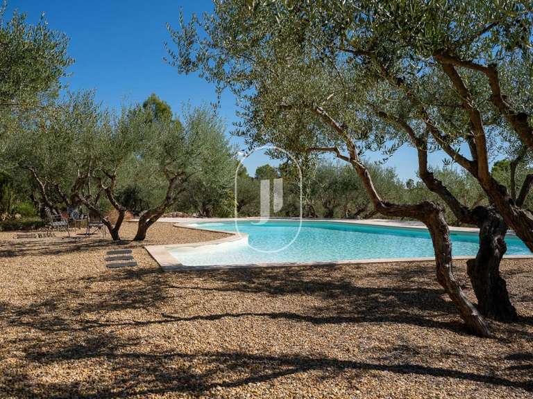 Villa Saint-Antonin-du-Var - 4 chambres - 200m²
