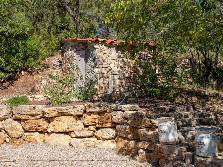 Villa Saint-Antonin-du-Var - 4 chambres - 200m²