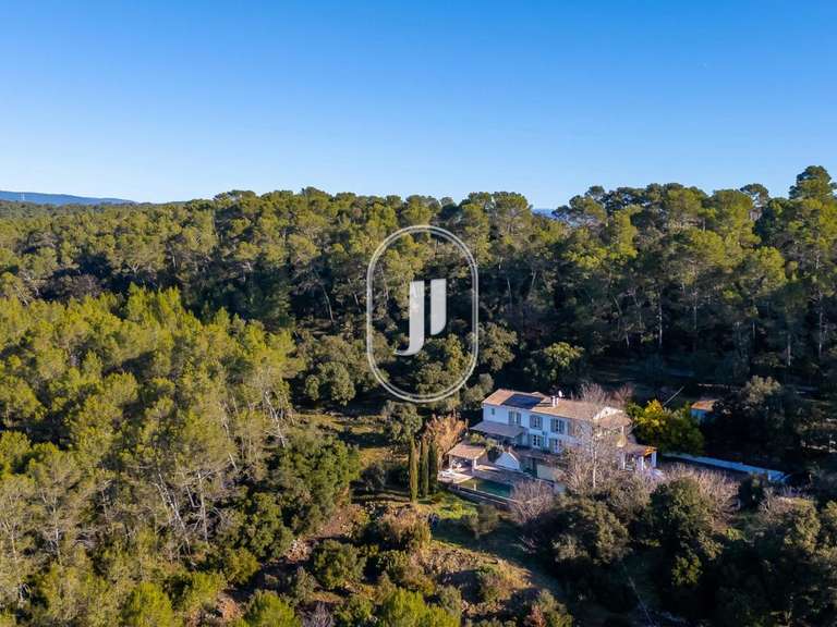 Villa Lorgues - 4 bedrooms - 313m²