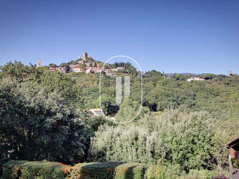 House Grimaud - 3 bedrooms - 240m²