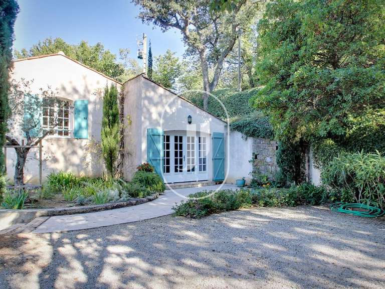 House Grimaud - 3 bedrooms - 240m²