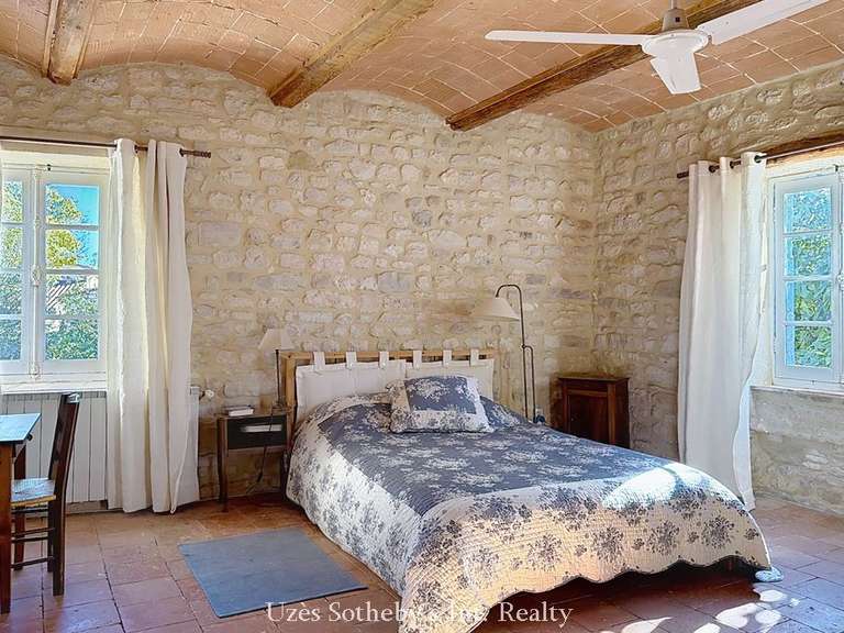 Maison Uzès - 7 chambres - 259m²