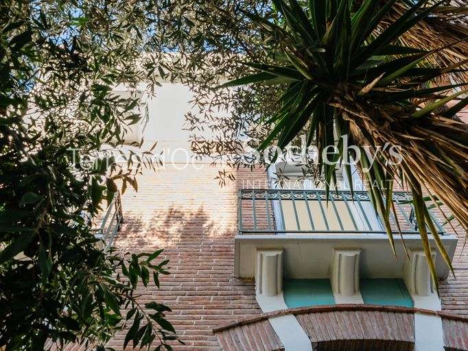 Maison Perpignan - 3 chambres - 200m²