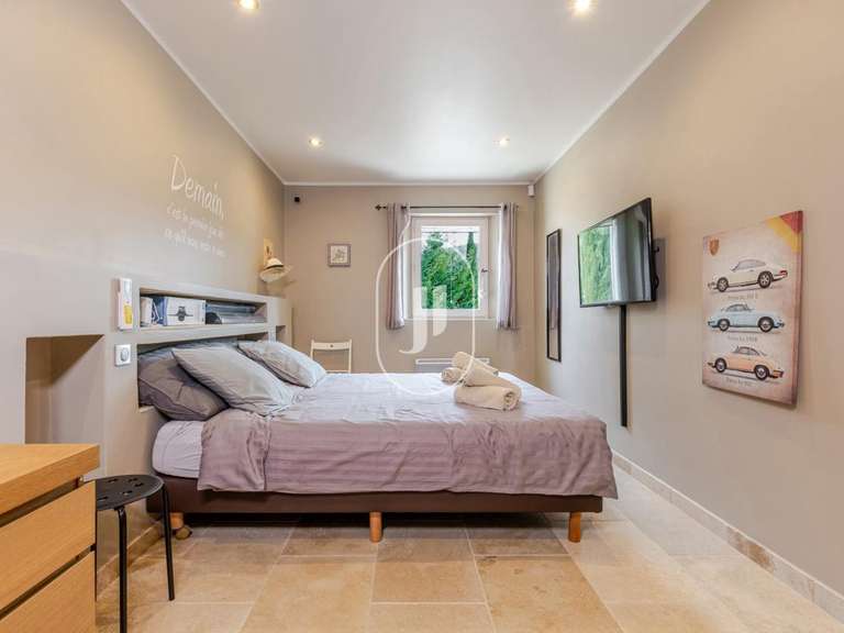 Villa Apt - 4 bedrooms - 125m²