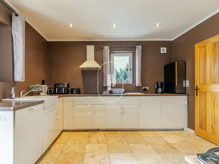 Villa Apt - 4 bedrooms - 125m²