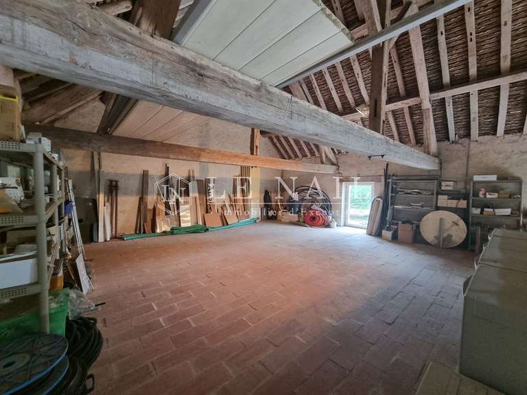 Property Montrésor - 7 bedrooms - 260m²