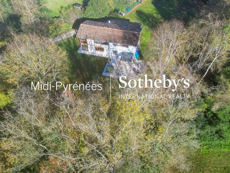 Maison Saint-Sulpice - 3 chambres - 186m²