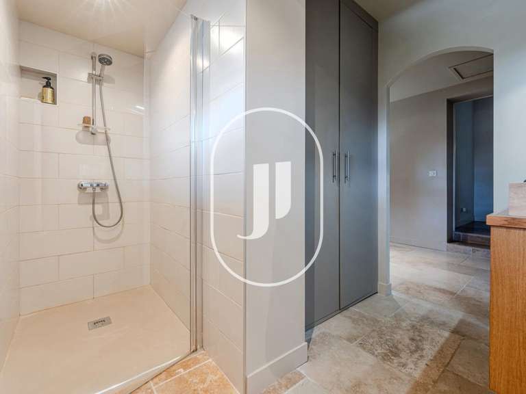 Villa Salon-de-Provence - 5 chambres - 230m²