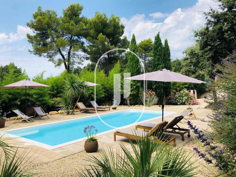 Villa Salon-de-Provence - 5 chambres - 230m²