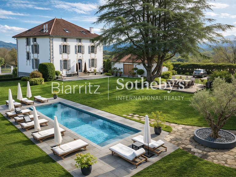 Maison Guiche - 6 chambres - 405m²