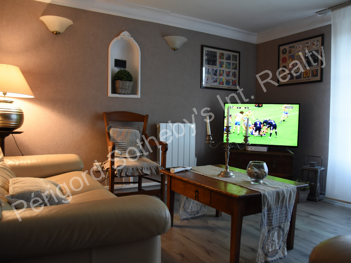 Maison Périgueux - 11 chambres - 677m²
