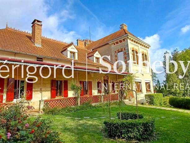 Maison Mussidan - 8 chambres - 455m²
