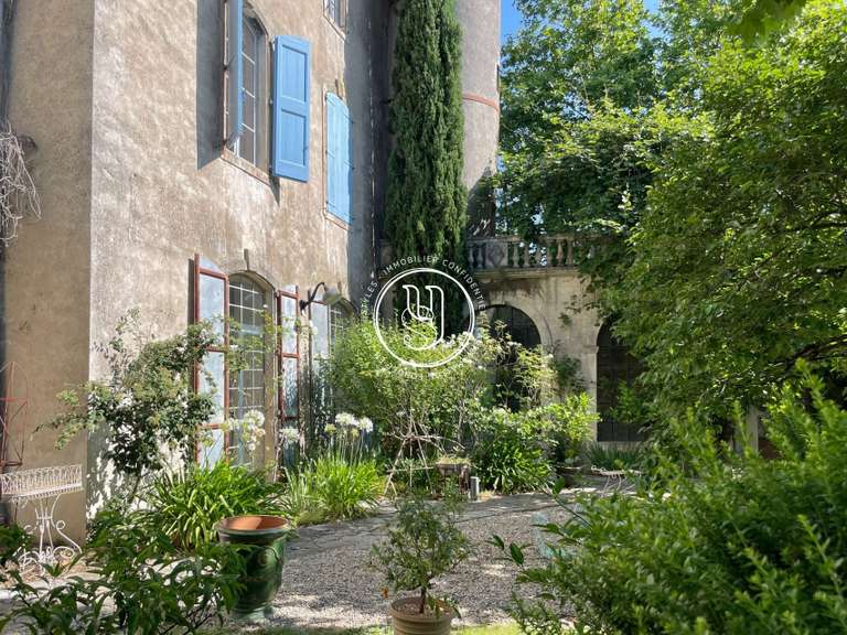 Villa Uzès - 7 chambres - 793m²