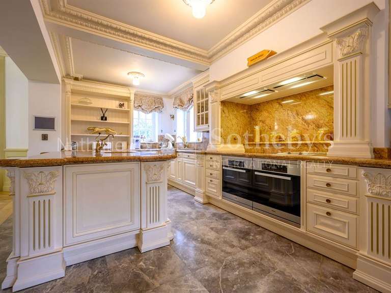 House Mons-en-Pévèle - 7 bedrooms - 500m²