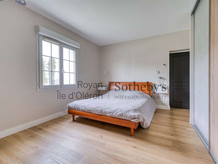 Maison Médis - 5 chambres - 165m²