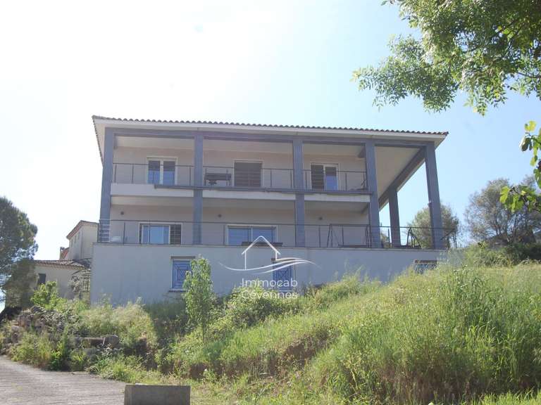 Villa Alès - 5 bedrooms - 290m²