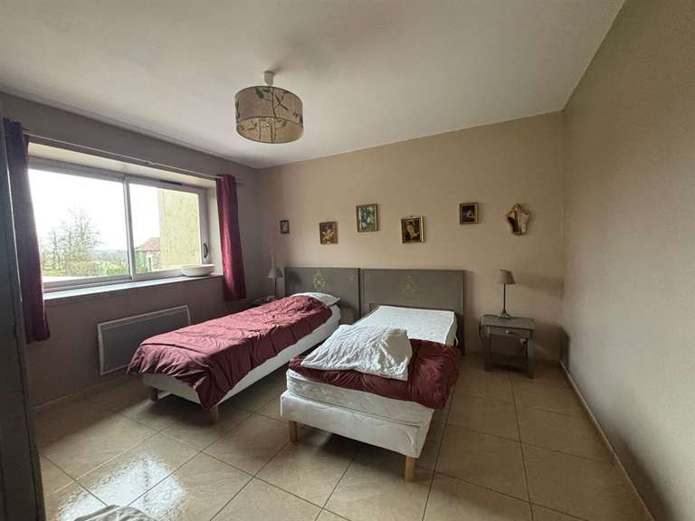 Maison Caen - 4 chambres - 560m²