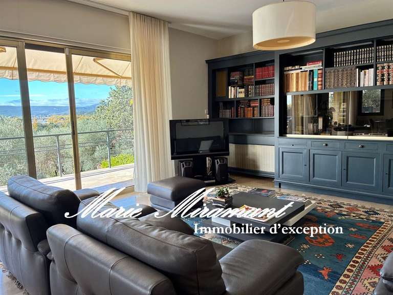 Maison Montélimar - 4 chambres - 195m²