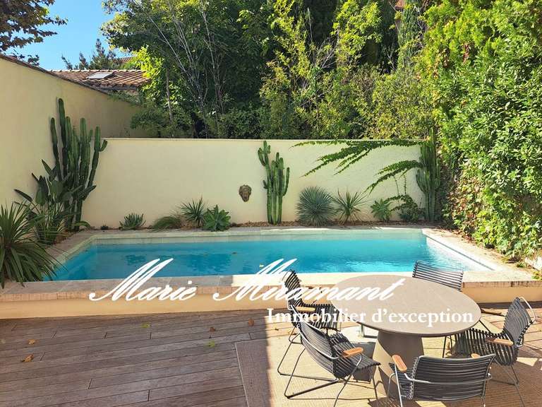 Maison Avignon - 5 chambres - 260m²