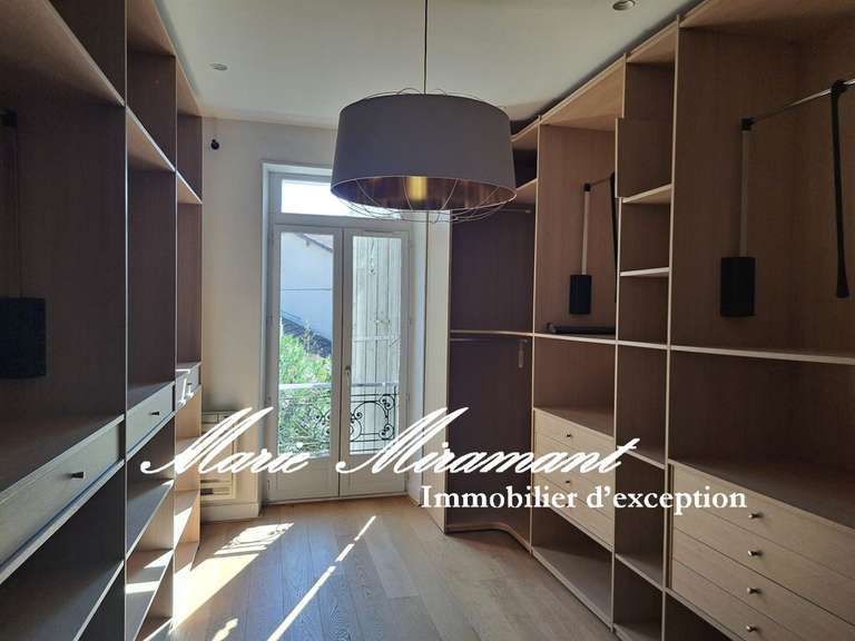Maison Avignon - 5 chambres - 260m²