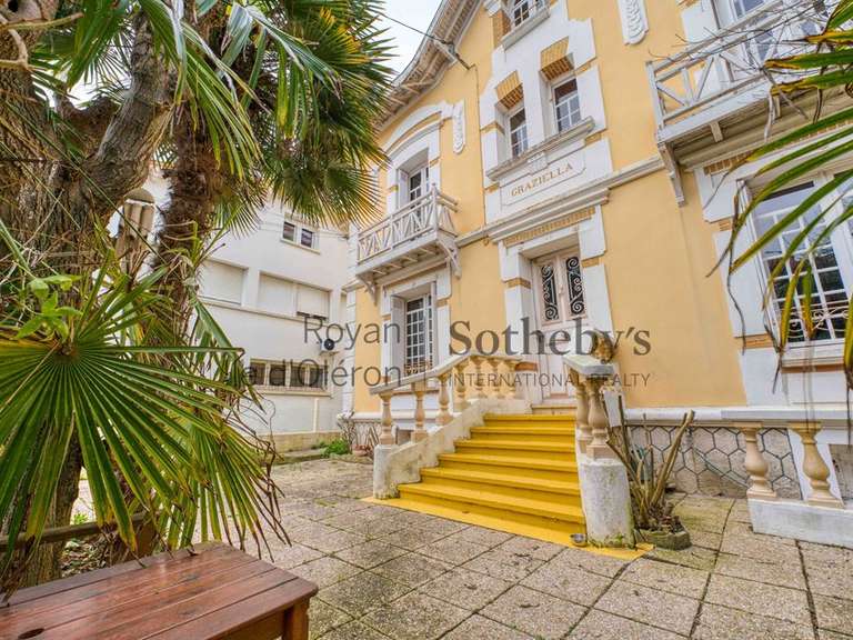 Maison Saint-Georges-de-Didonne - 4 chambres - 158m²