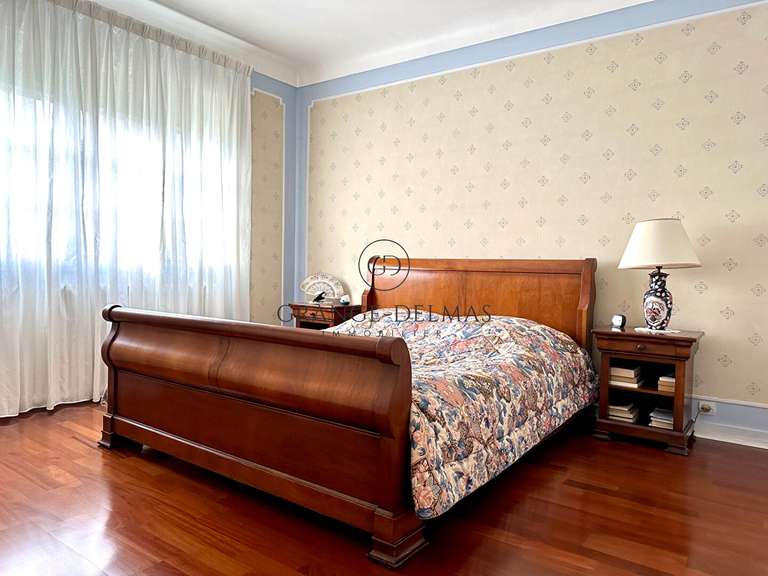 Maison Le Bouscat - 4 chambres - 193m²