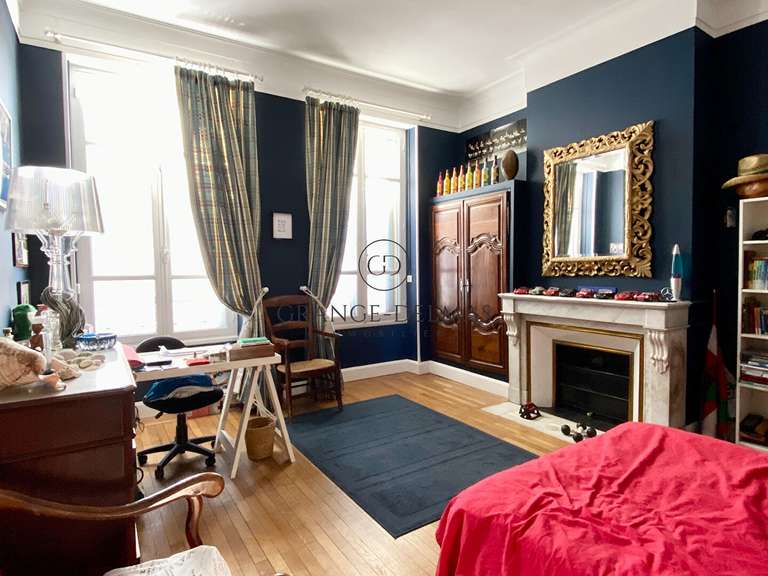 Maison Bordeaux - 6 chambres - 220m²