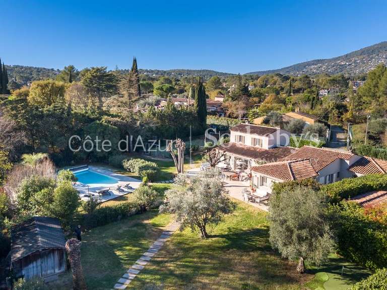 Maison Peymeinade - 7 chambres - 245m²