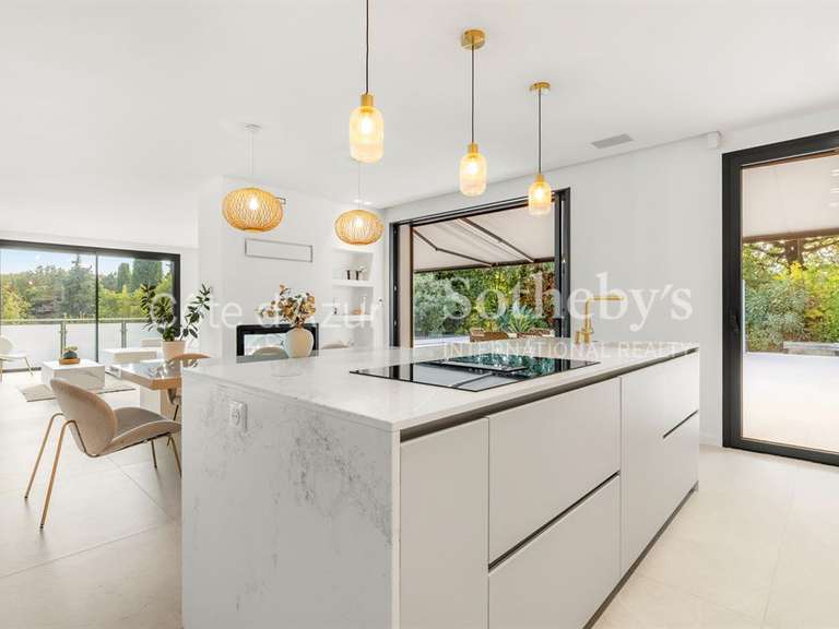 Maison Opio - 5 chambres - 270m²