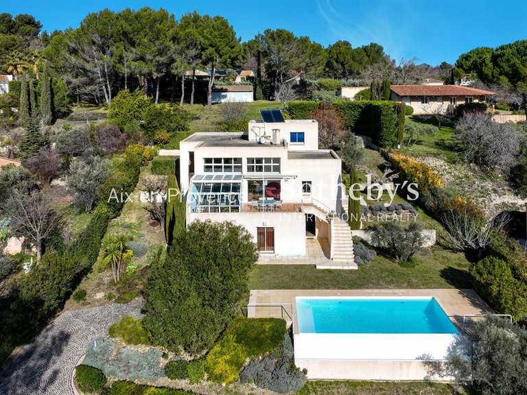 Maison Aix-en-Provence - 3 chambres - 200m²