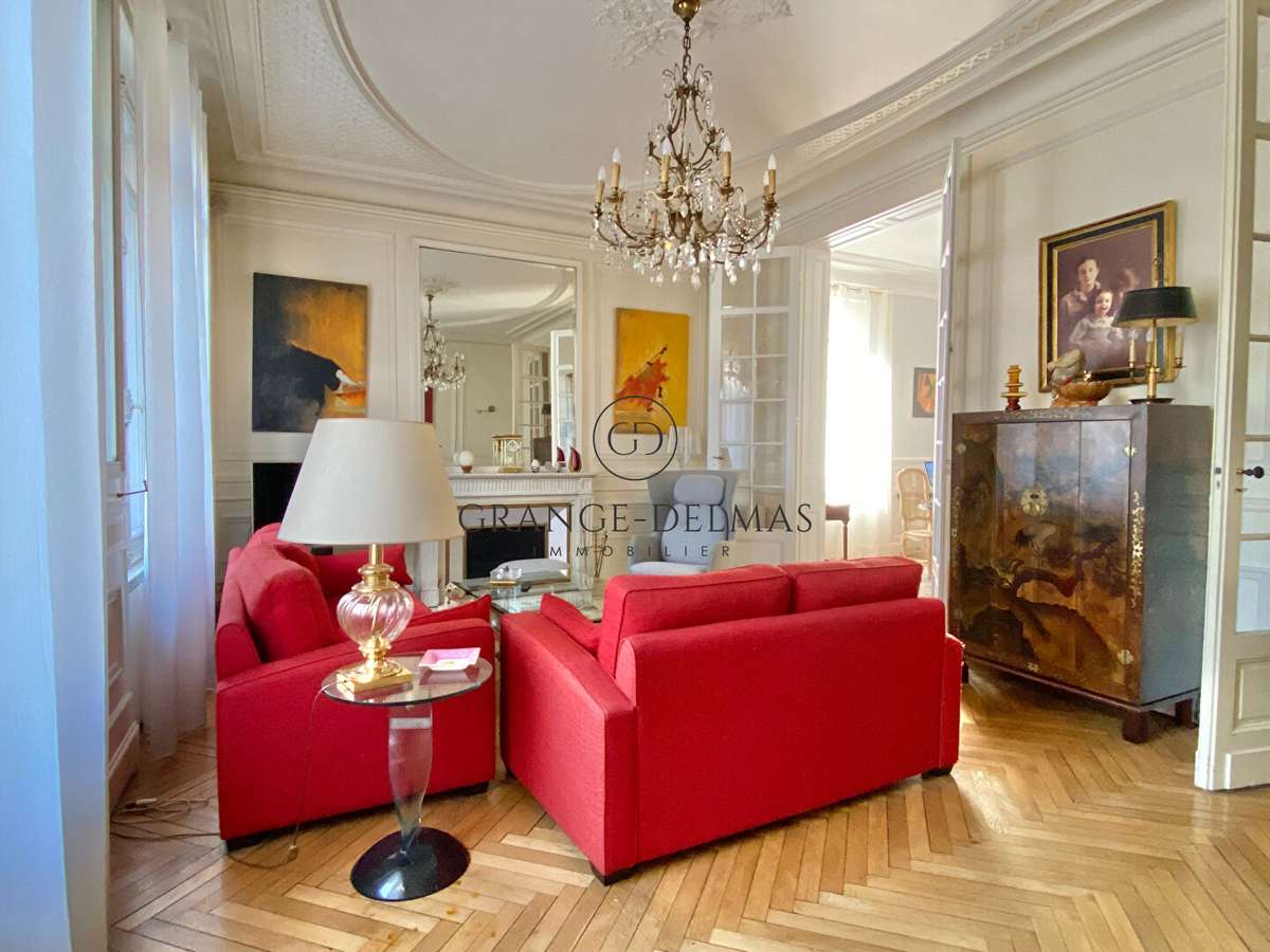 House Bordeaux
