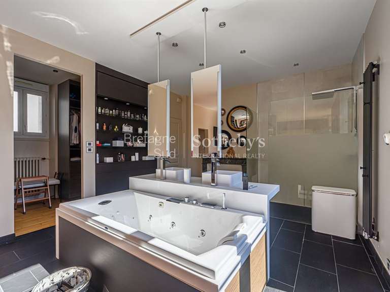 Maison Vannes Centre Ville - 8 chambres - 348m²